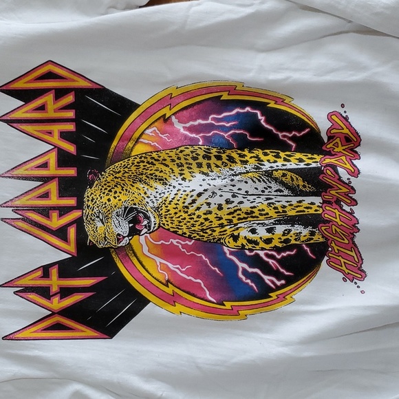 Womens Def Leppard Rock Band High 'N' Dry Sweatshirt Size Small 1X leopard  NWT - Picture 3 of 3